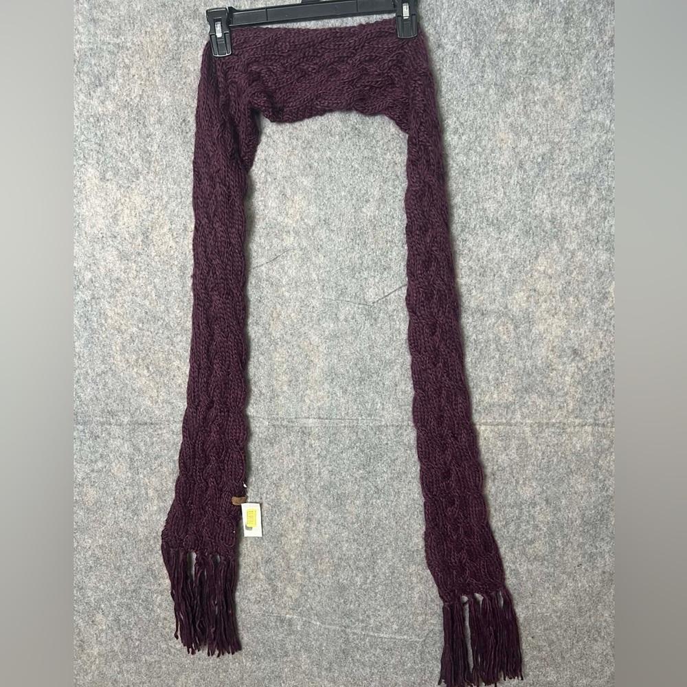 Fossil Woman One Size Crochet Deep Purple Knit‎ Scarf New
